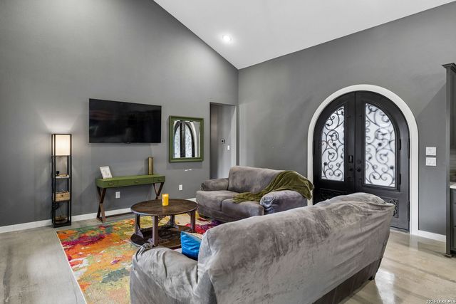 1315 Happy Hollow, New Braunfels, TX 78132