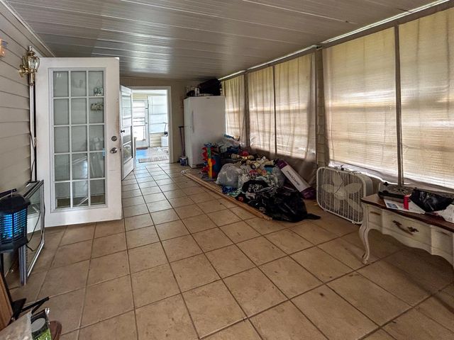 2446 SE Carroll Street, Stuart, FL 34997