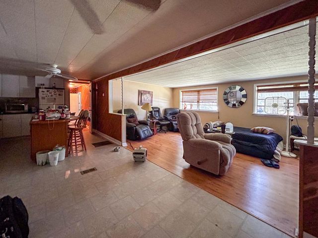 2446 SE Carroll Street, Stuart, FL 34997