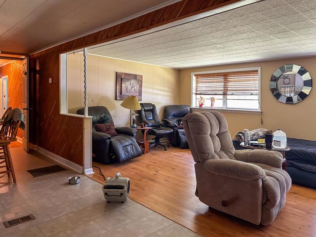 2446 SE Carroll Street, Stuart, FL 34997