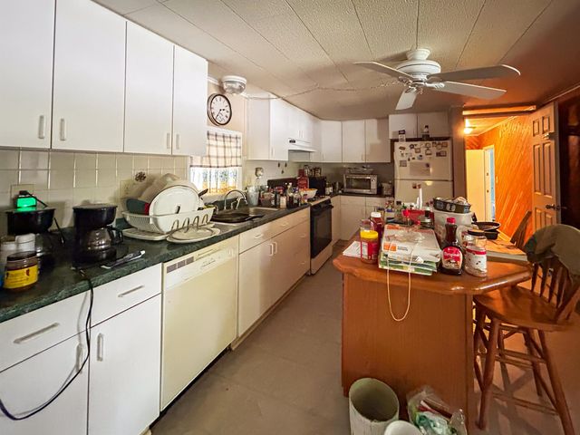 2446 SE Carroll Street, Stuart, FL 34997