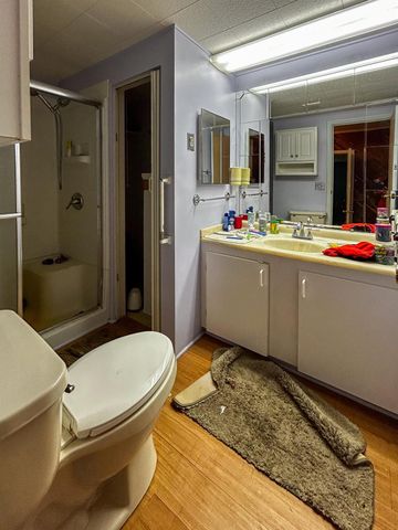 2446 SE Carroll Street, Stuart, FL 34997