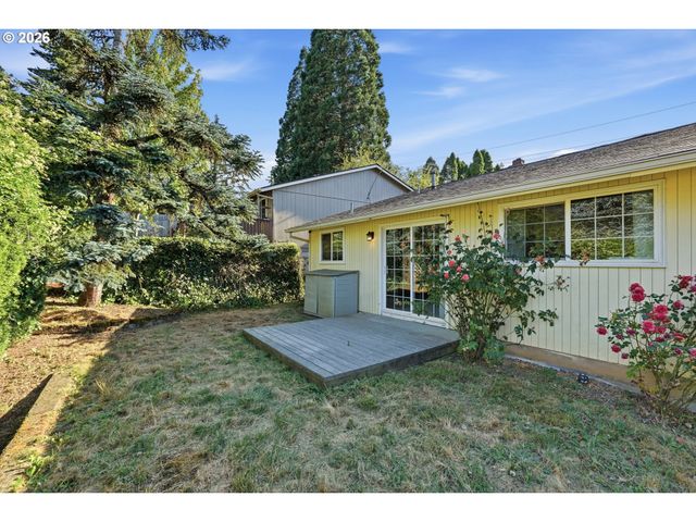 11612 Sw 49TH Ave, Portland, OR 97219