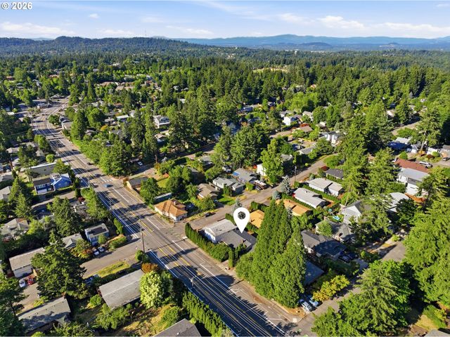 11612 Sw 49TH Ave, Portland, OR 97219
