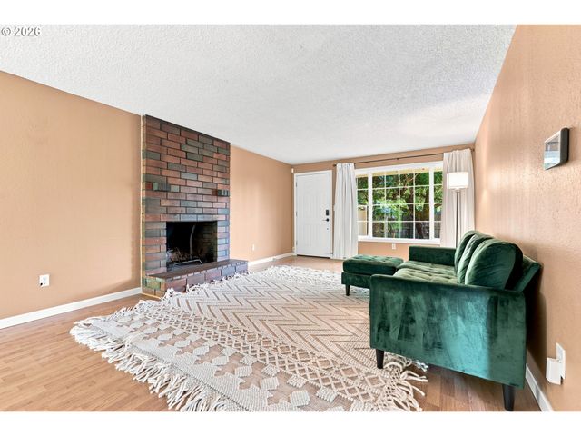 11612 Sw 49TH Ave, Portland, OR 97219