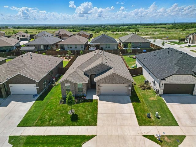 120 Texasage Street, Rhome, TX 76078