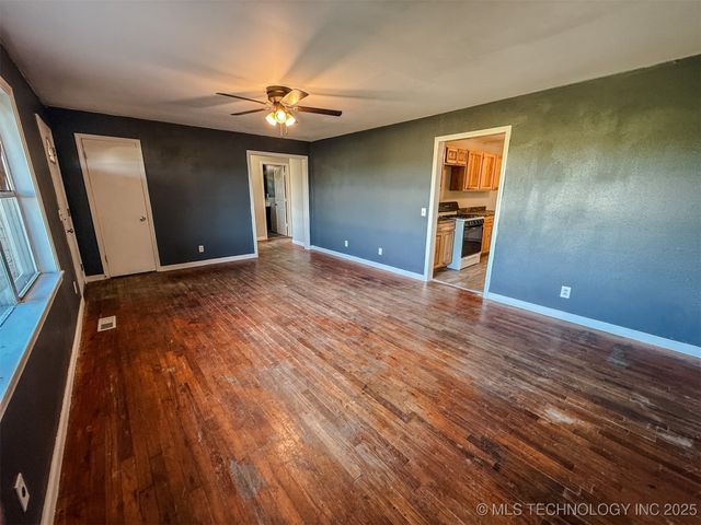 407 N Bliss Avenue, Tahlequah, OK 74464