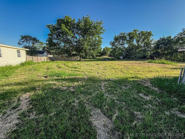 407 N Bliss Avenue, Tahlequah, OK 74464