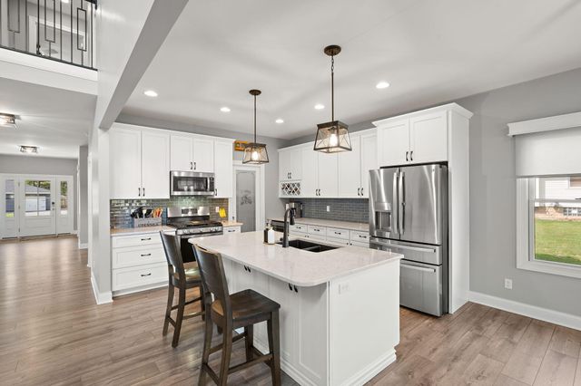 512 W Joliet Street, Crown Point, IN 46307