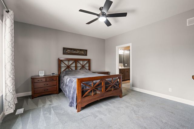 512 W Joliet Street, Crown Point, IN 46307