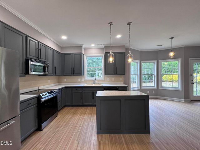 2328 Diquedo Drive, Raleigh, NC 27604