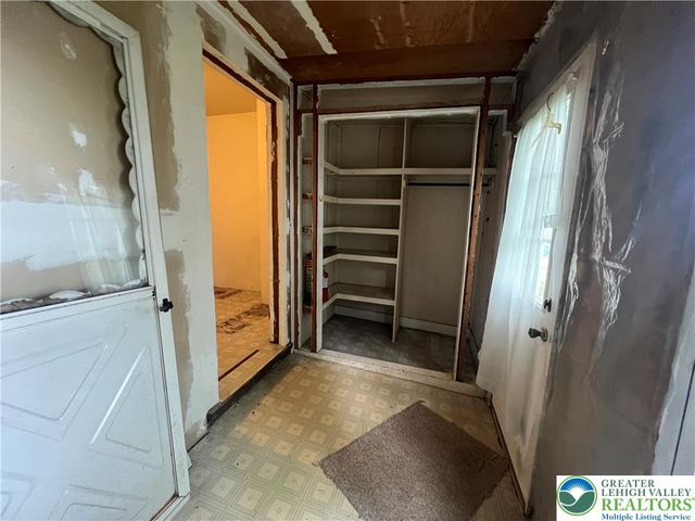 2023 Ferry Street, Wilson Boro, PA 18042