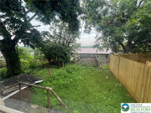 2023 Ferry Street, Wilson Boro, PA 18042