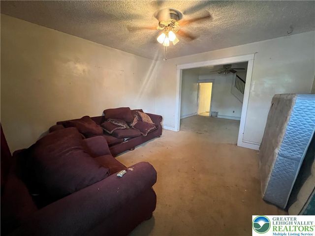 2023 Ferry Street, Wilson Boro, PA 18042