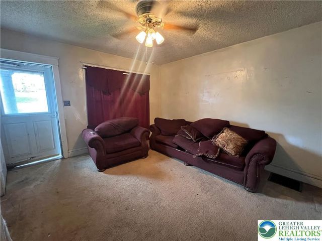 2023 Ferry Street, Wilson Boro, PA 18042