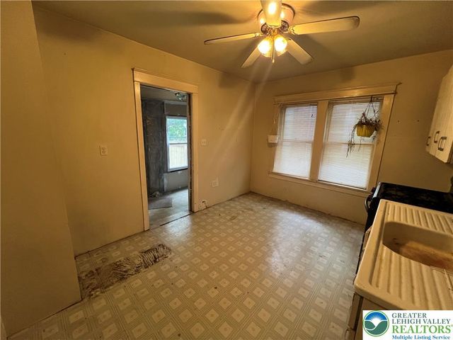 2023 Ferry Street, Wilson Boro, PA 18042