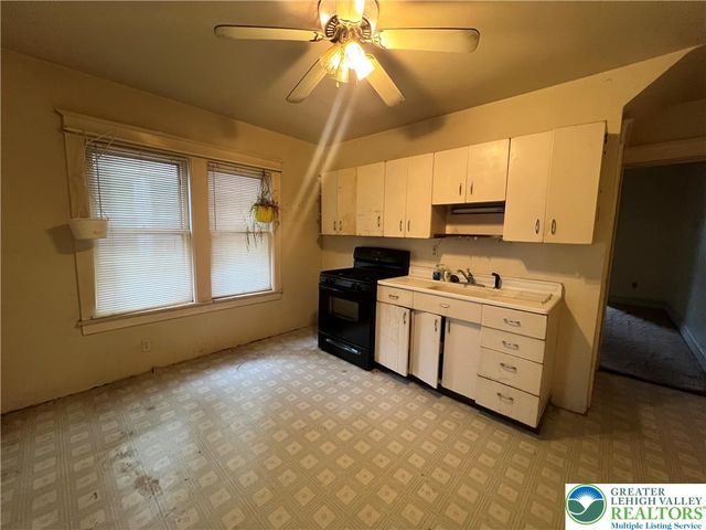 2023 Ferry Street, Wilson Boro, PA 18042