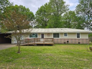 209 Cain Dr, Mccrory, AR 72101