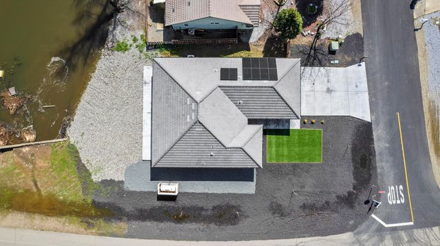 19246 Sandpiper Lane, Cottonwood, CA 96022