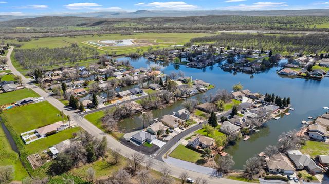 19246 Sandpiper Lane, Cottonwood, CA 96022