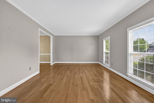 9516 OAKENSHAW DR, Manassas, VA 20110