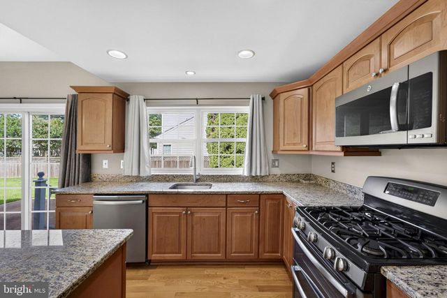 9516 OAKENSHAW DR, Manassas, VA 20110