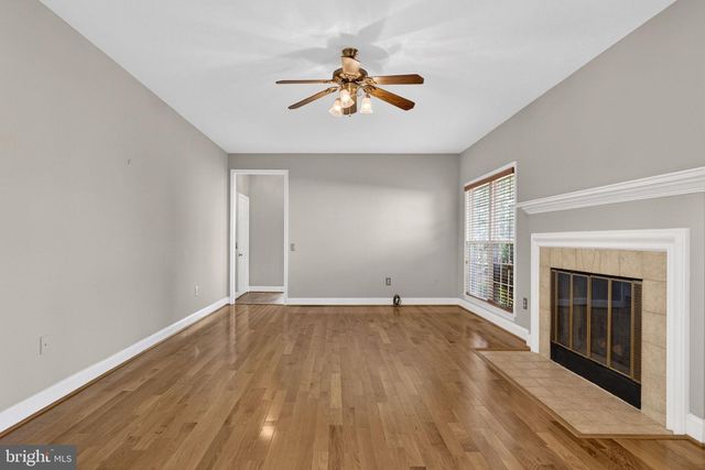 9516 OAKENSHAW DR, Manassas, VA 20110