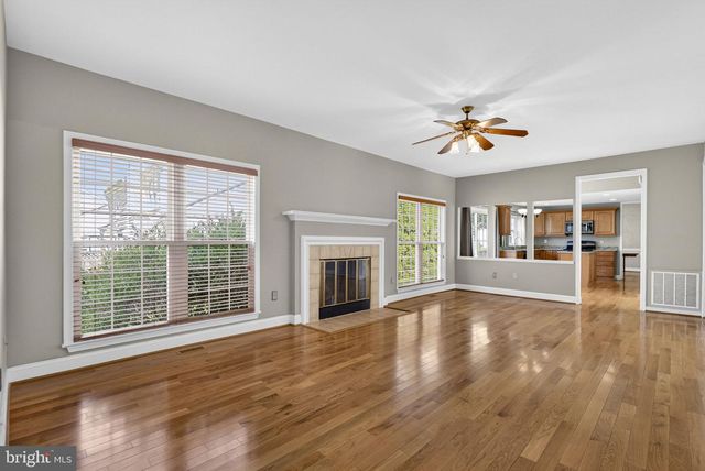 9516 OAKENSHAW DR, Manassas, VA 20110