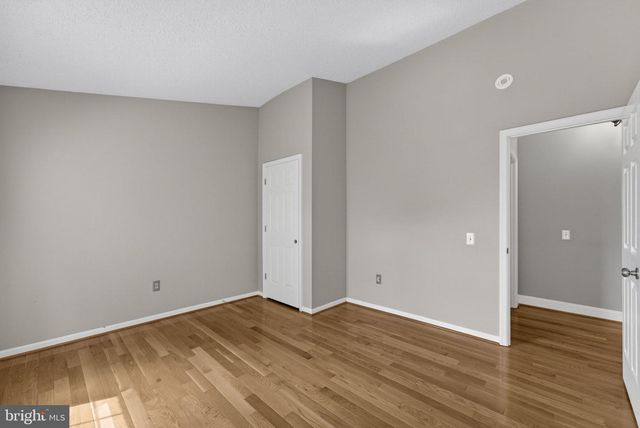 9516 OAKENSHAW DR, Manassas, VA 20110