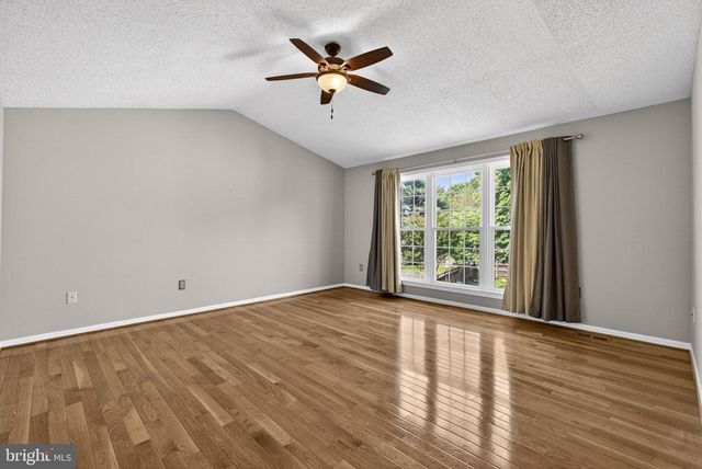 9516 OAKENSHAW DR, Manassas, VA 20110