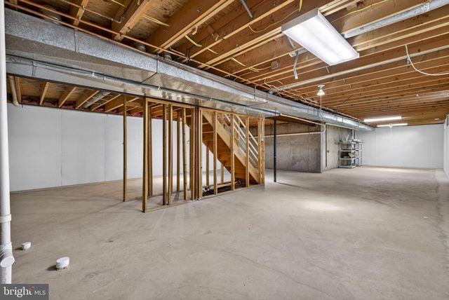 9516 OAKENSHAW DR, Manassas, VA 20110