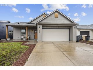 454 Sw ROSE Ave, Dallas, OR 97338