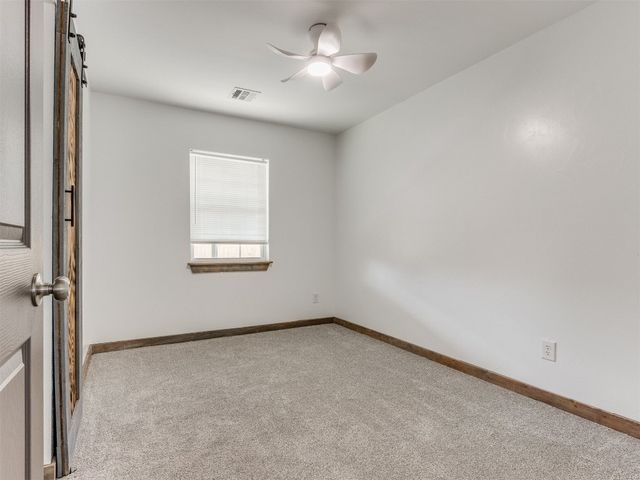 610 S 19th Street, Chickasha, OK 73018