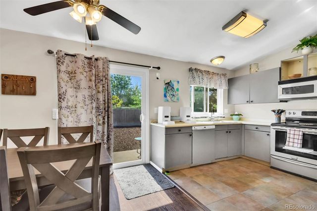 1452 S Biscay Way, Aurora, CO 80017