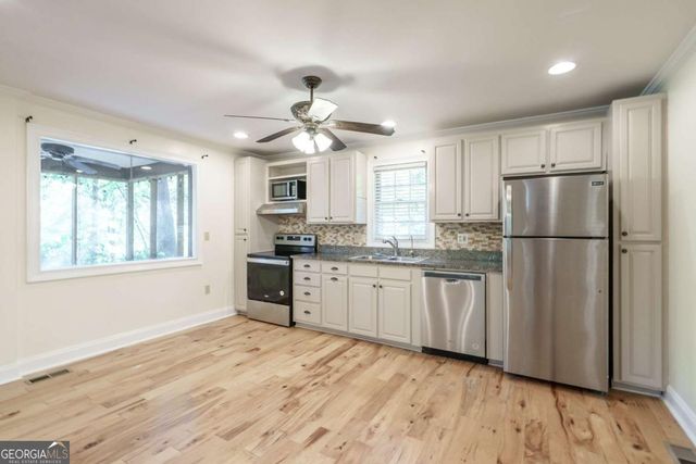 248 W River Bend Drive, Eatonton, GA 31024