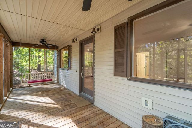 248 W River Bend Drive, Eatonton, GA 31024