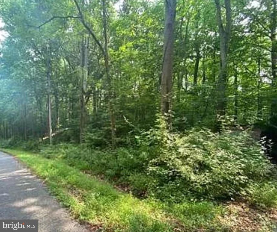 4685 CAMP ROOSEVELT DR, Chesapeake Beach, MD 20732