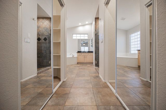 873 W Tremaine Avenue, Gilbert, AZ 85233