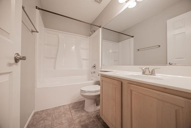 873 W Tremaine Avenue, Gilbert, AZ 85233