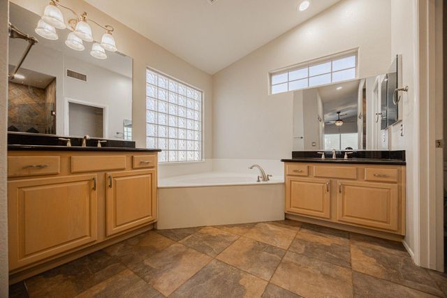 873 W Tremaine Avenue, Gilbert, AZ 85233