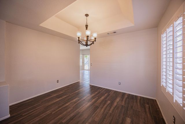 873 W Tremaine Avenue, Gilbert, AZ 85233