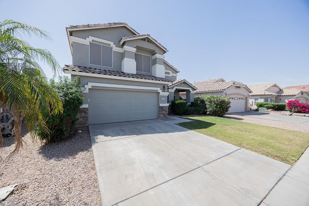 873 W Tremaine Avenue, Gilbert, AZ 85233