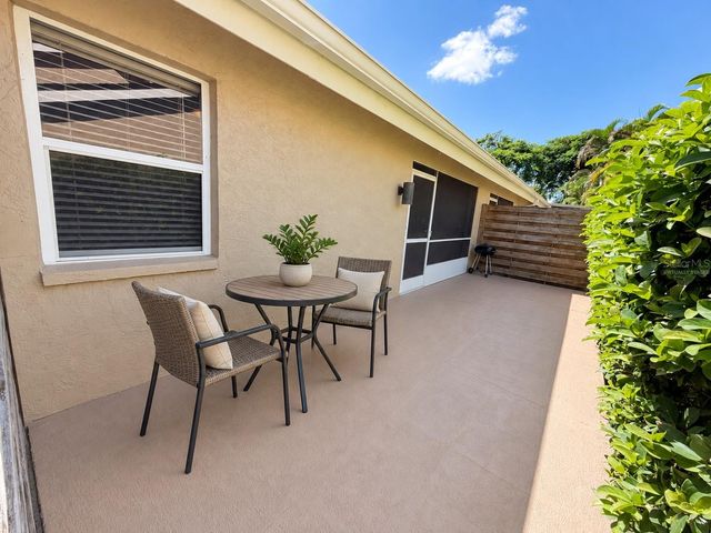 5706 MONTE ROSSO ROAD, Sarasota, FL 34243