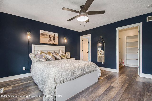 1000 Hawks Ridge, Grand Ledge, MI 48837