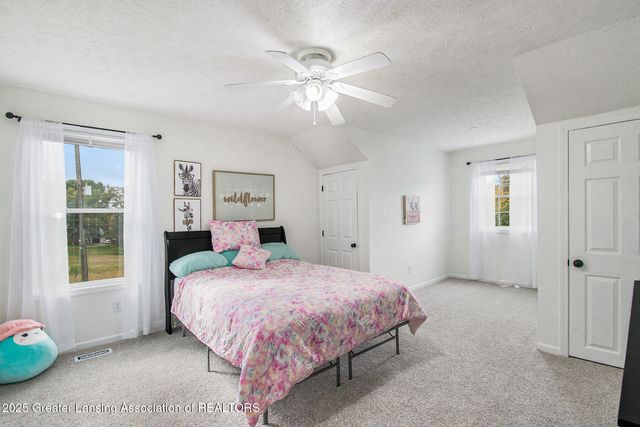 1000 Hawks Ridge, Grand Ledge, MI 48837