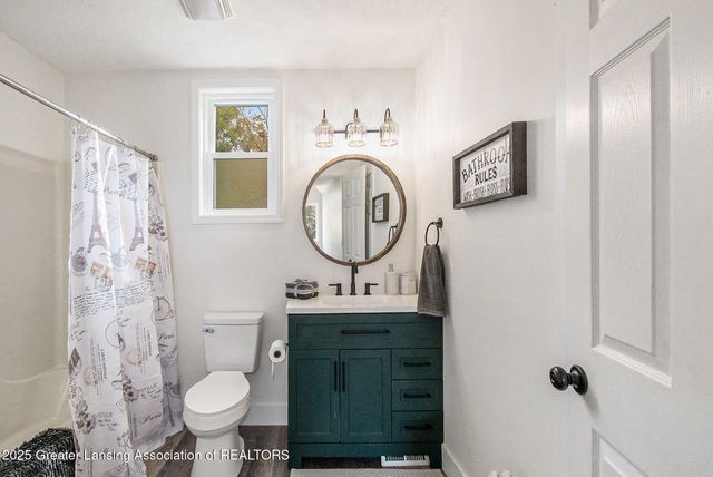 1000 Hawks Ridge, Grand Ledge, MI 48837