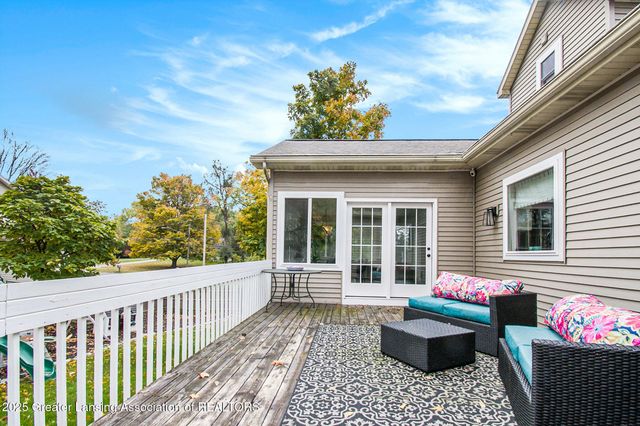 1000 Hawks Ridge, Grand Ledge, MI 48837