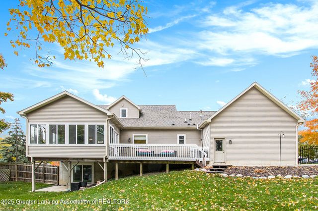 1000 Hawks Ridge, Grand Ledge, MI 48837