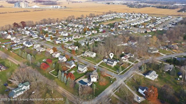 1000 Hawks Ridge, Grand Ledge, MI 48837