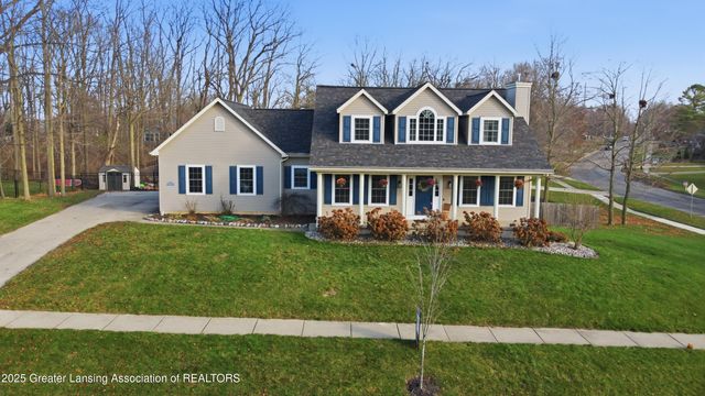 1000 Hawks Ridge, Grand Ledge, MI 48837